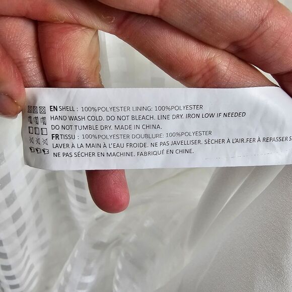 En Saision Gingham Smocked Midi Dress in White - Size M - Picture 9 of 9